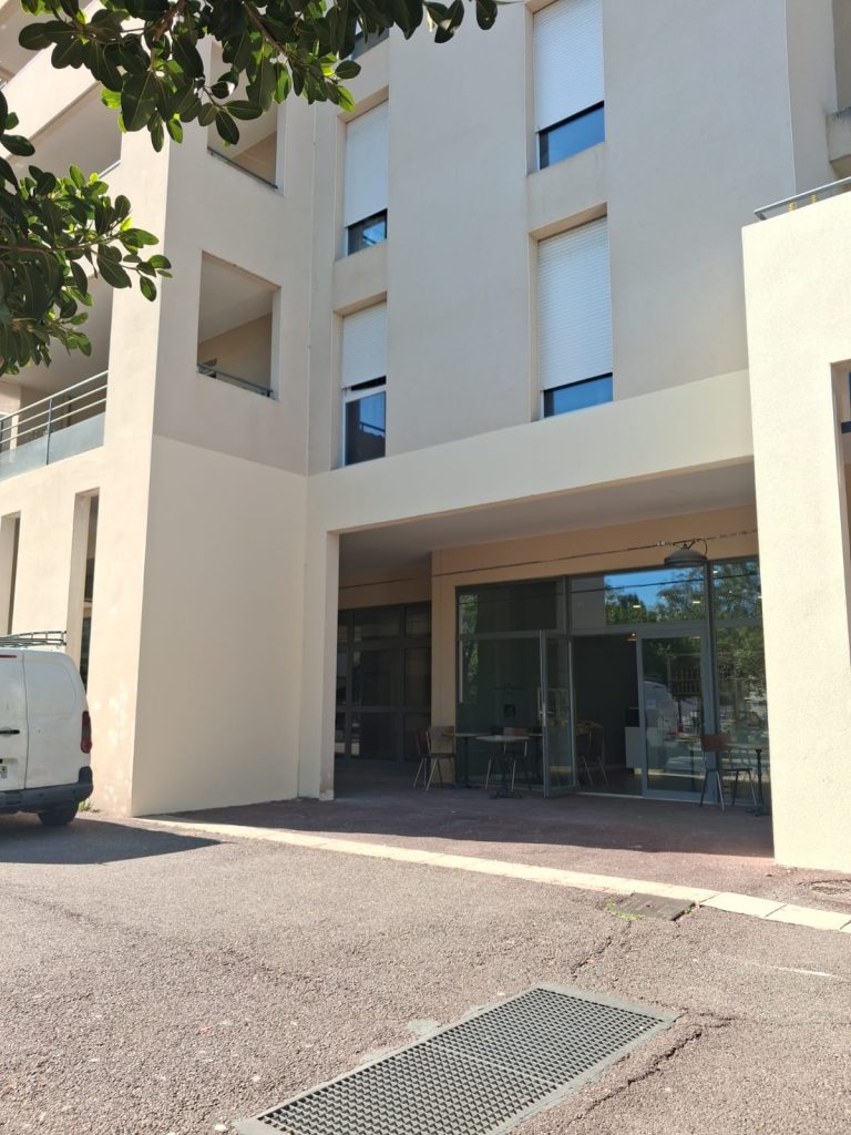 Ravalement façade HLM Bastia – vue 4